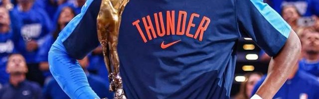 开云APP-NBA奖项预测：MVP&amp;DPOY毫无悬念 最佳新秀归属康神